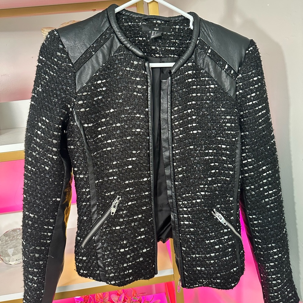 H&M black tweed silver accents size 6